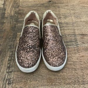 Kenneth Cole NY Slip-On Girls Glitter